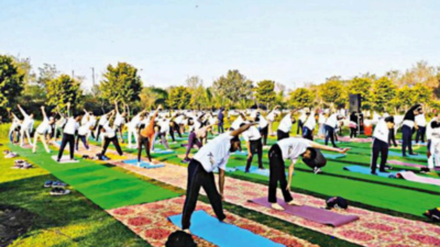 Delhi Development Authority organises yoga session to mark 75th year of Independence