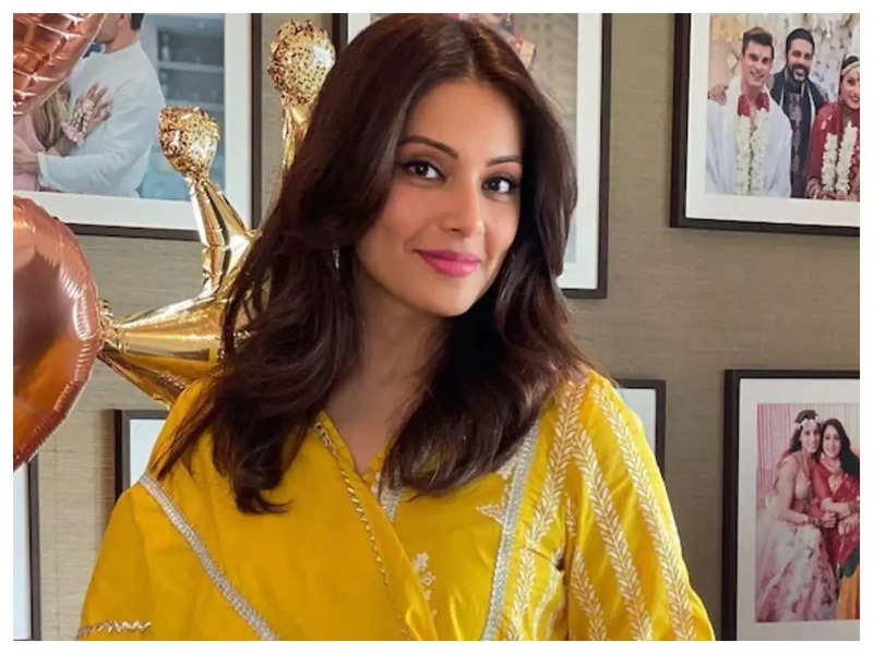 Bipasha Basu admits she has been lazy and not open to work in the last few years, plans to announce projects in 2022
