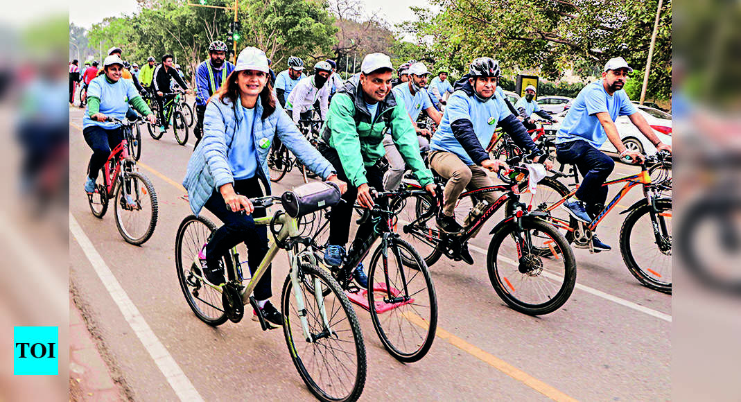 Women s Group Promotes Cycling Chandigarh News Times of India