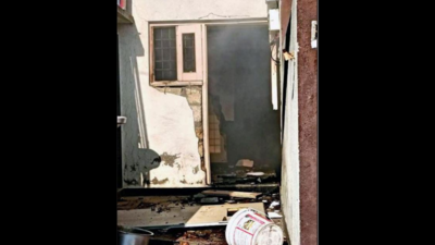 Gujarat: 3 suffer burns in LPG cylinder blast inside room