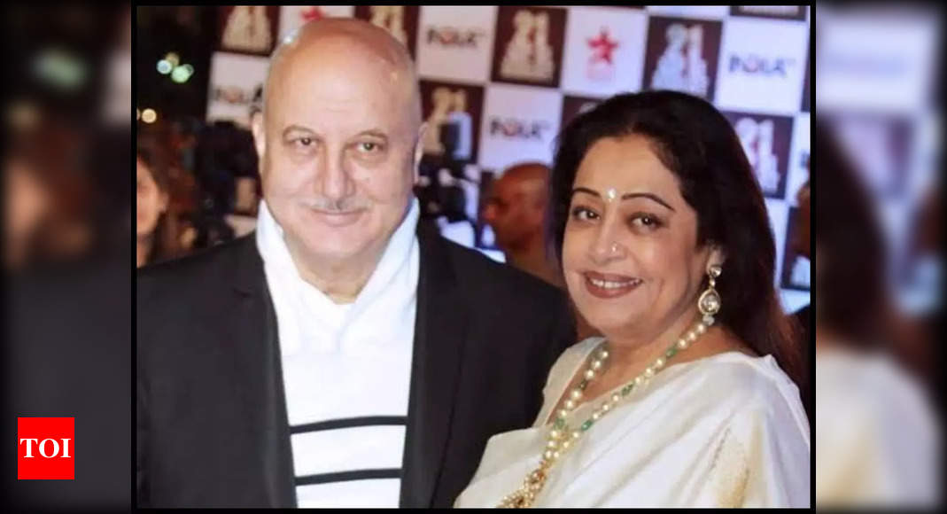 Kirron Kher and Sikandar Kher pen beautiful birthday notes for Anupam Kher; Jackie Shroff, Abhishek Bachchan and others extend warm wishes – Times of India