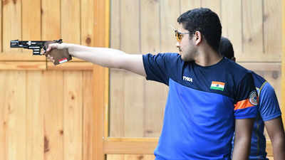 ISSF World Cup: Rhythm Sangwan and Anish Bhanwala win 25m rapid fire pistol mixed team gold as India top medal tally