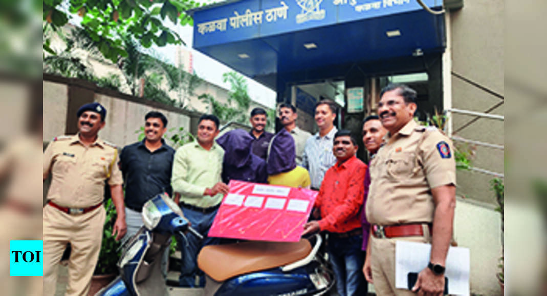 Teen Chain Snatchers Held With Ornaments Worth Over 2.6 Lakh Thane