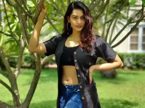 90067218.jpg?width=500&resizemode=4