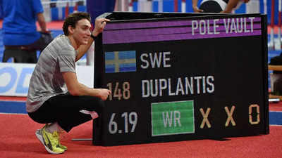 Mondo Duplantis sets pole vault world record of 6.19m in Belgrade