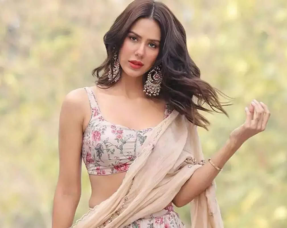 
Sonam Bajwa shares a special Women's Day message - Exclusive
