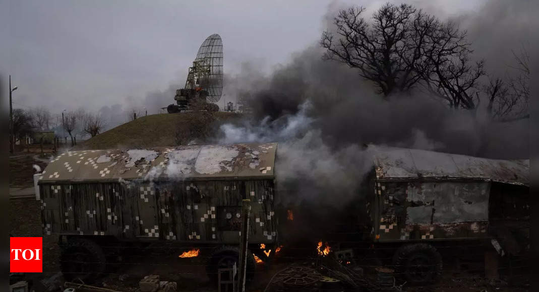 kyiv: Une maternité gravement endommagée par les bombardements russes: Ukraine