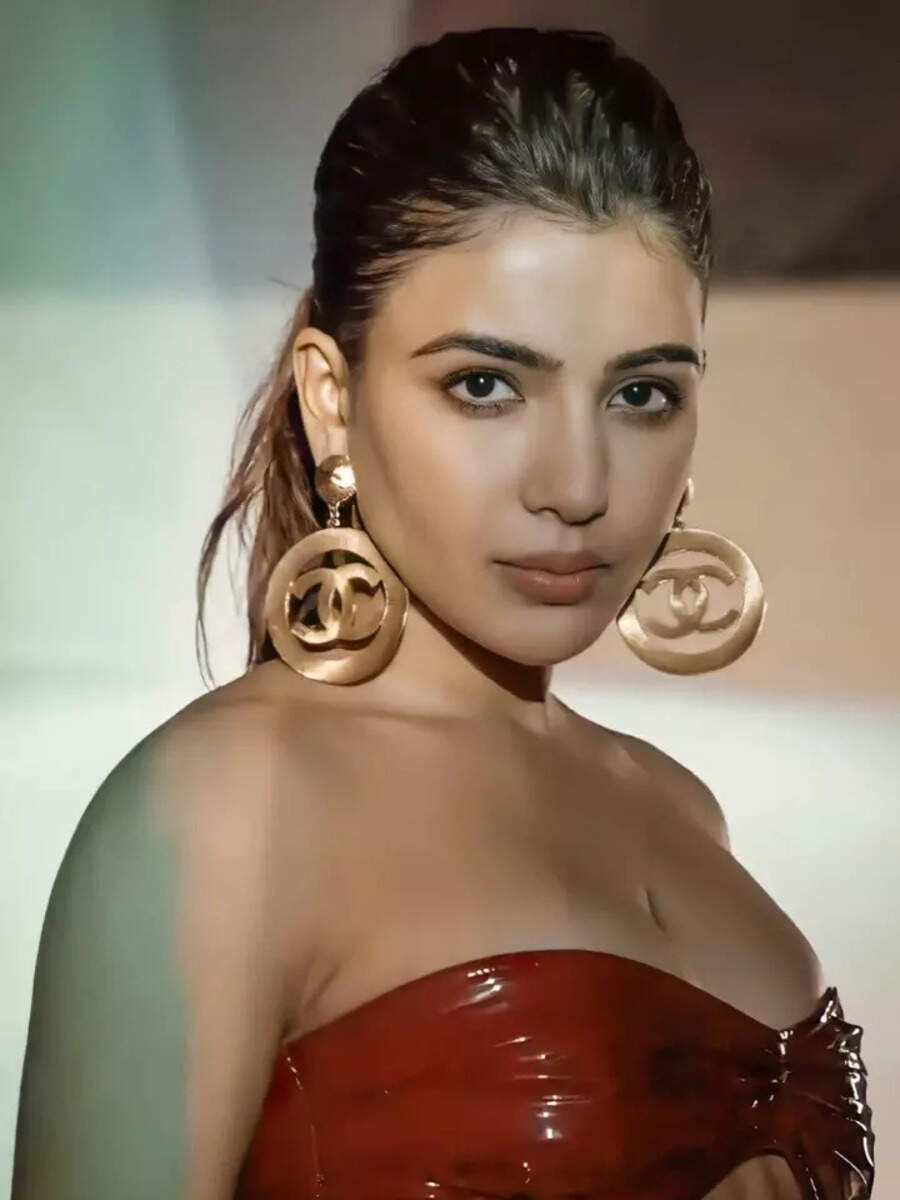 Samantha raises the glam quotient with her latest photoshoot. See pics |  Times of India