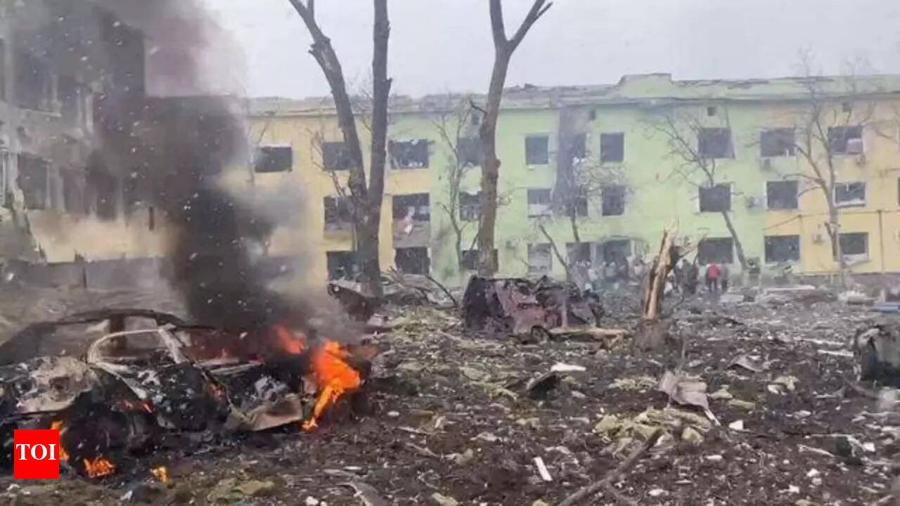 Russia: White House warns Russia may use chemical weapons in Ukraine -  Times of India