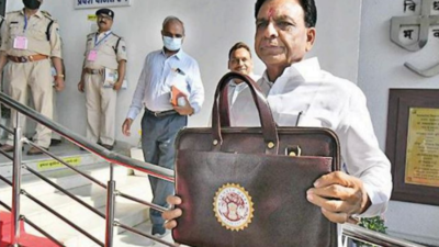 Madhya Pradesh: FM Jagdish Dewda presents please-all Budget with no new taxes, no relief in fuel prices