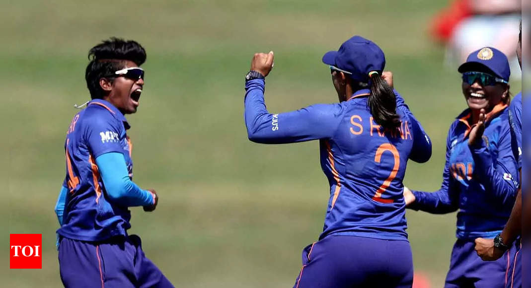 ICC Women’s World Cup: Pooja Vastrakar claims 4 wickets as India restrict NZ to 260/9 | Cricket News – Times of India