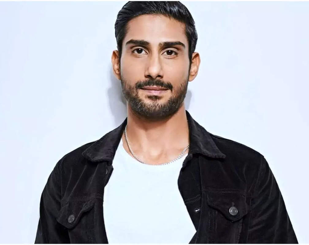
Prateik Babbar on being a workaholic; opens up about the projects that kept him busy
