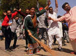 AAP workers celebrate as party sweeps Punjab; see pics