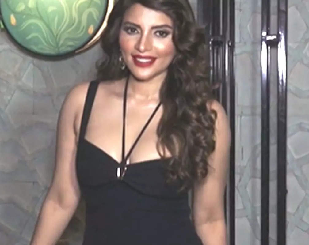 
Shama Sikander celebrates her bachelorette party with her family and friends
