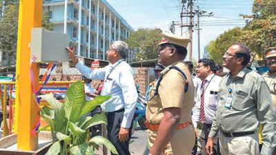 Madurai: Traffic signal installed at Aravind Eye Hospital junction