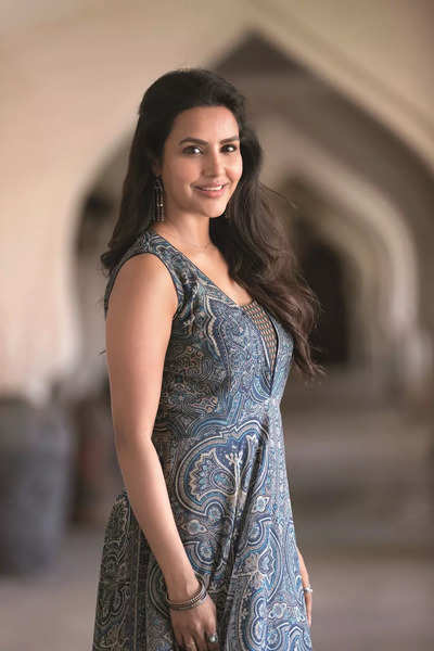 I used to tell Appu that they don't make men like him anymore: Priya Anand