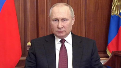 Putin sees some 'positive shifts' in Russia-Ukraine talks