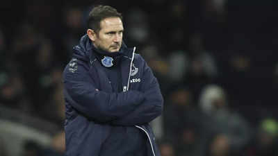 Lampard plays down crisis talk at struggling Everton