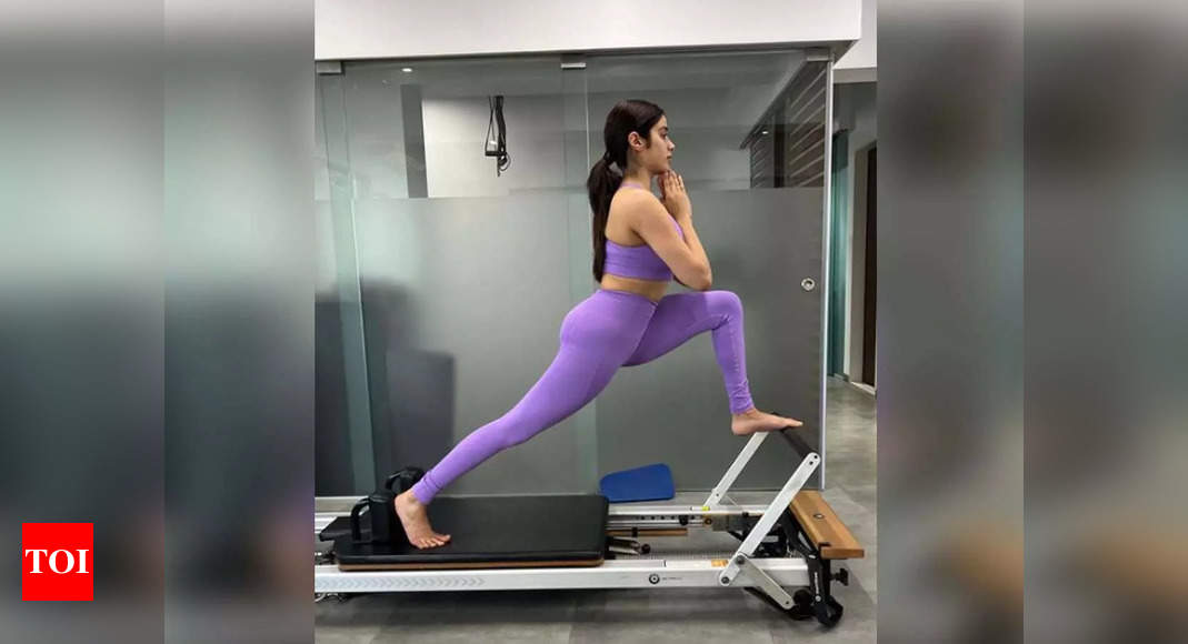 Janhvi Kapoor's Fitness Routine For Toned And Slim Body