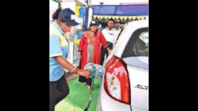 Green fuel push: No registration fee, road tax for electric, CNG vehicles