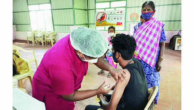 Mettupalayam GH issues tokens to check Covid vaccine wastage