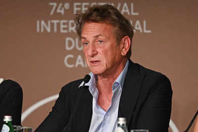 Sean Penn tests COVID-19 positive after returning from war-torn Ukraine