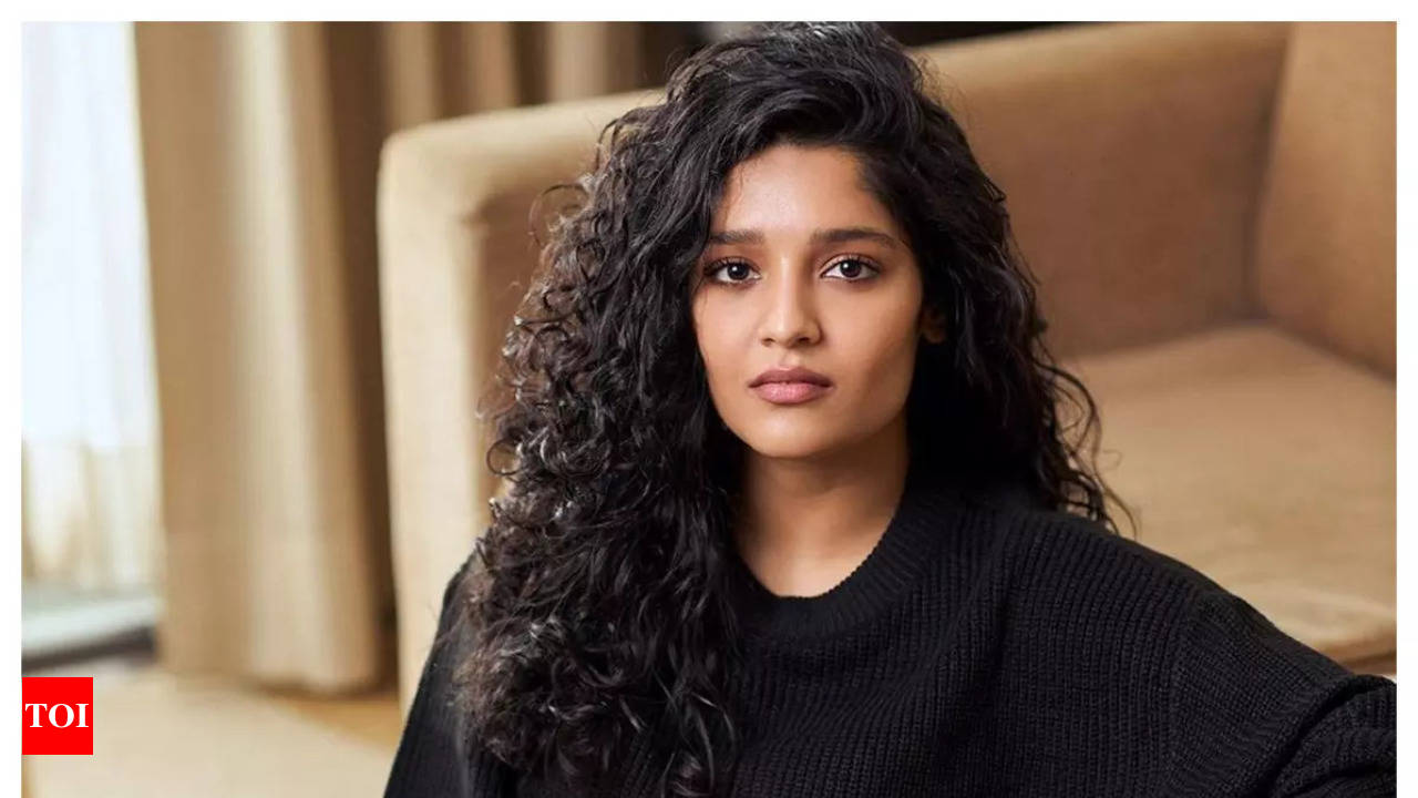 Ritika Singh: Shadow boxing is my most favourite thing in the world | Tamil  Movie News - Times of India