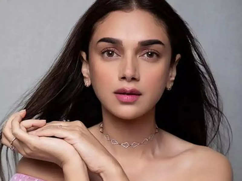 Aditi Rao Hydari: Outsiders feel people in the film industry are crooked but that's not the case