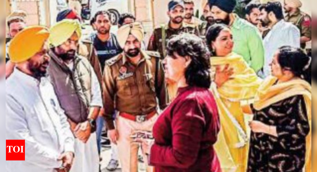 AAP MLAs hit the ground running, raid govt offices, hospital in Moga ...