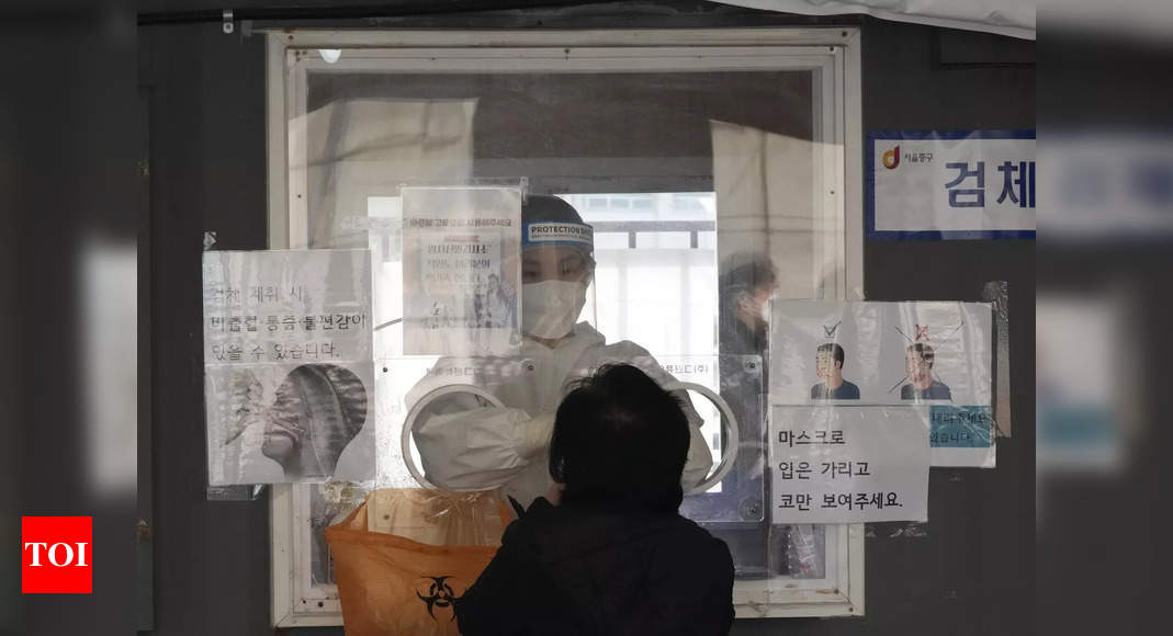 South Korea reports record deaths amid omicron surge – Times of India