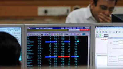Sensex, Nifty fall in volatile trading; energy, metal stocks drop