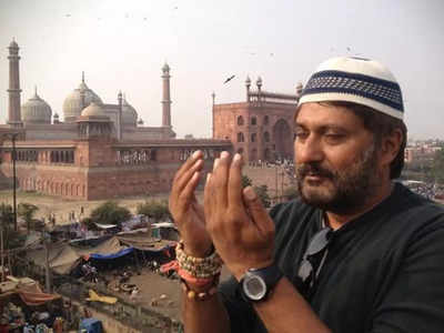 Vivek Agnihotri's 2012 pic praying in front of Jama Masjid goes viral post the release of 'The Kashmir Files'
