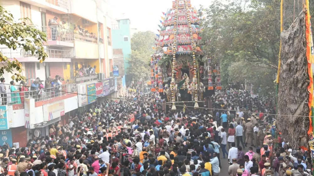 In pics: Kapaleeshwarar temple annual car festival | The Times of India