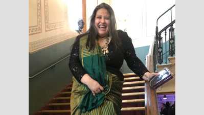 I wore the sari for diversity, gold for Bappi Lahiri and boots for Jane Campion: Meenu Gaur