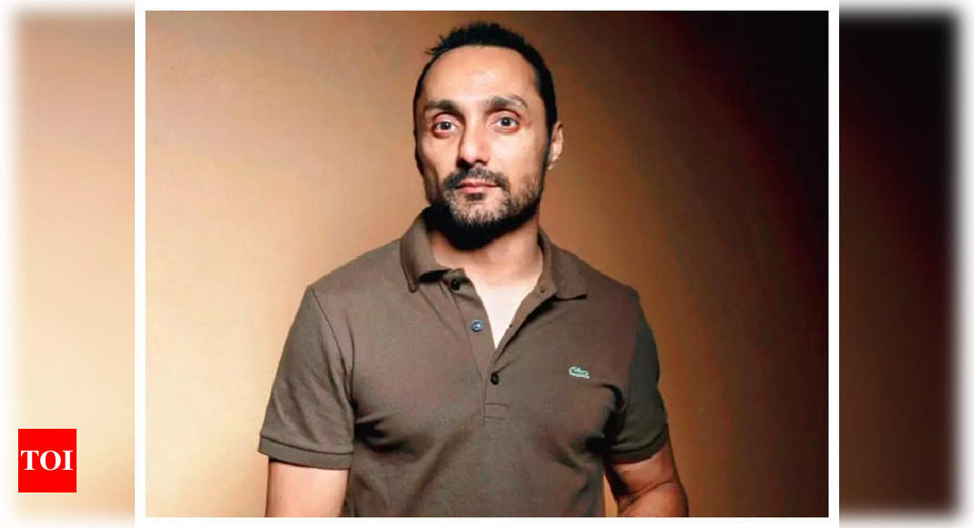 Rahul Bose reveals his last relationship was seven years ago, says he would love to be in love – Times of India