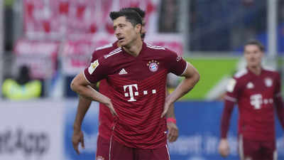 Goretzka returns, Lewandowski limps out of Bayern training