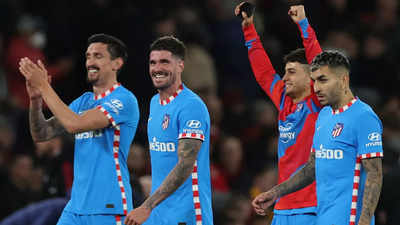 Champions League: Atletico Madrid win at Old Trafford to knock Manchester United out