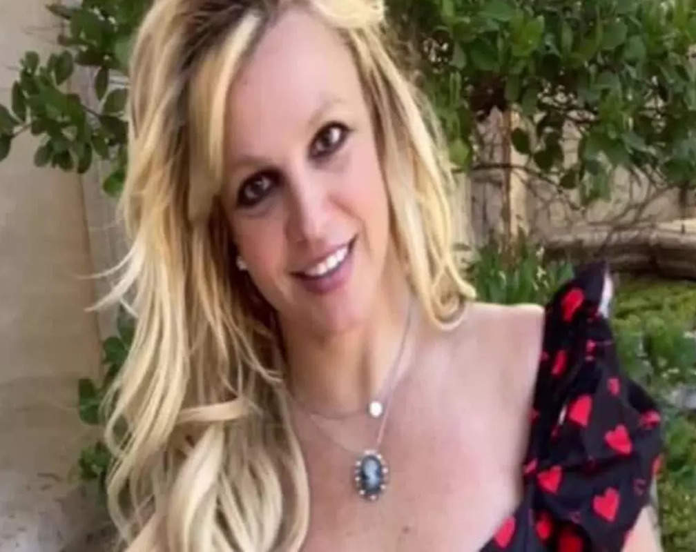 
Britney Spears says her sons 'don't need her anymore' and she 'respects' their privacy
