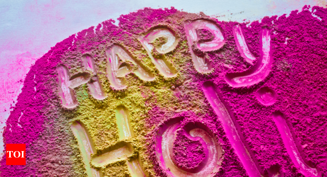 Happy Holi Images 2021! | Holi gift, Wedding gifts packaging, Bridal gift  wrapping ideas