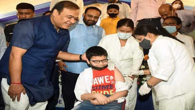 Assam CM opens anti-Covid vaccination drive for kids between 12 to 14 years