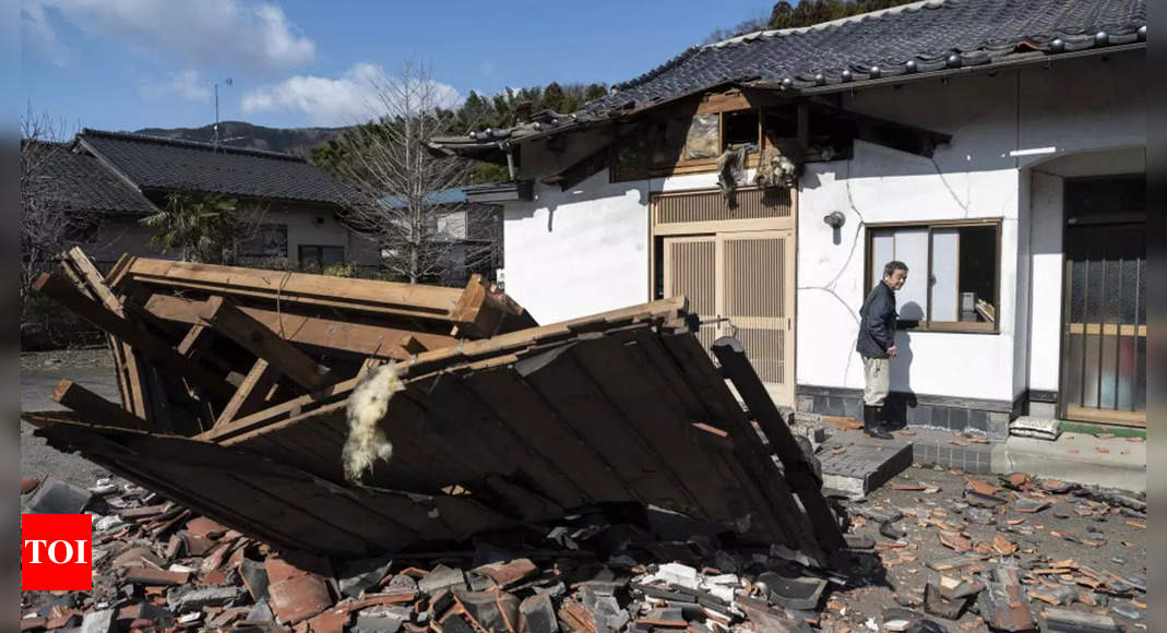 Four dead after powerful Japan quake rattles east coast – Times of India