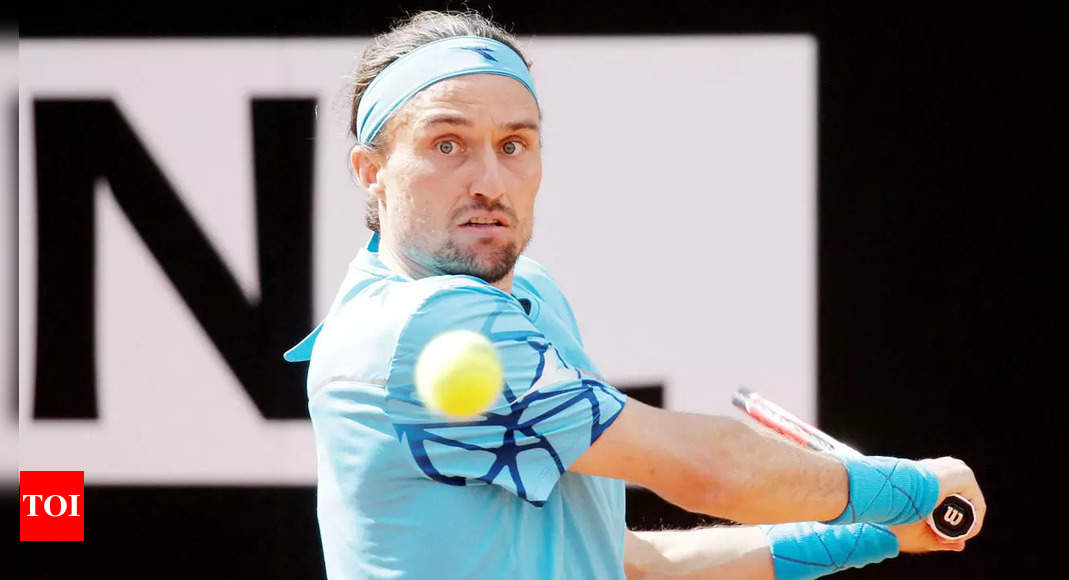 Ex-Ukraine tennis star Alexandr Dolgopolov swaps racket for gun to defend Kyiv | Tennis News – Times of India
