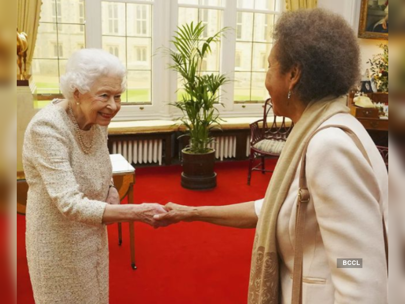 Queen Elizabeth awards Grace Nichols the Queen’s Gold Medal for Poetry 2021