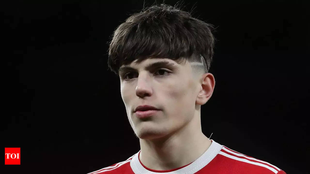 Man United teenager Alejandro Garnacho included in Argentina squad |  Football News - Times of India