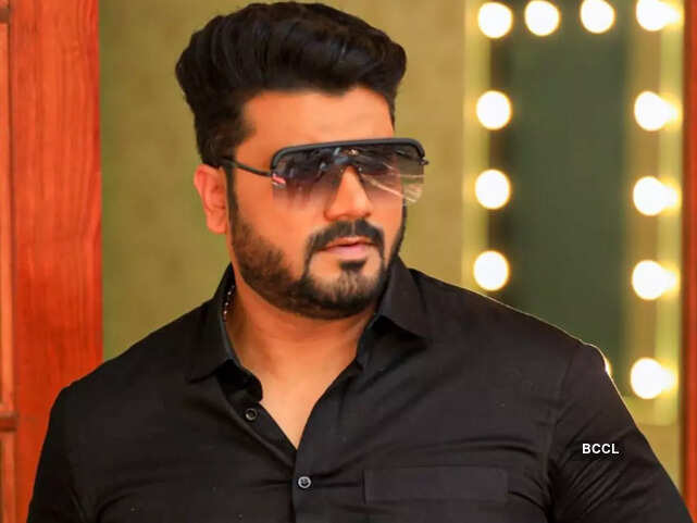 Srujan Lokesh Photos | Srujan Lokesh Images | Srujan Lokesh Pictures | Times of India Entertainment Srujan Lokesh Photos | Srujan Lokesh Images | Srujan Lokesh Pictures | Times of India Entertainment