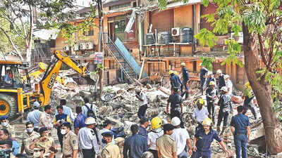 Two Killed In Wall Collapse Of A Building Under Repair | Surat News ...