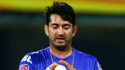 IPL 2022: Mohit Sharma turns out as net bowler for Gujarat Titans, shocks fans