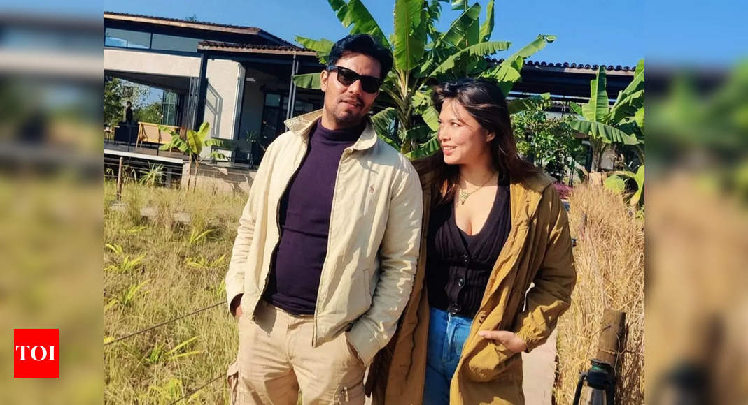 Is Randeep Hooda dating ‘Om Shanti Om’ and ‘Mary Kom’ actress Lin Laishram? – Exclusive! – Times of India