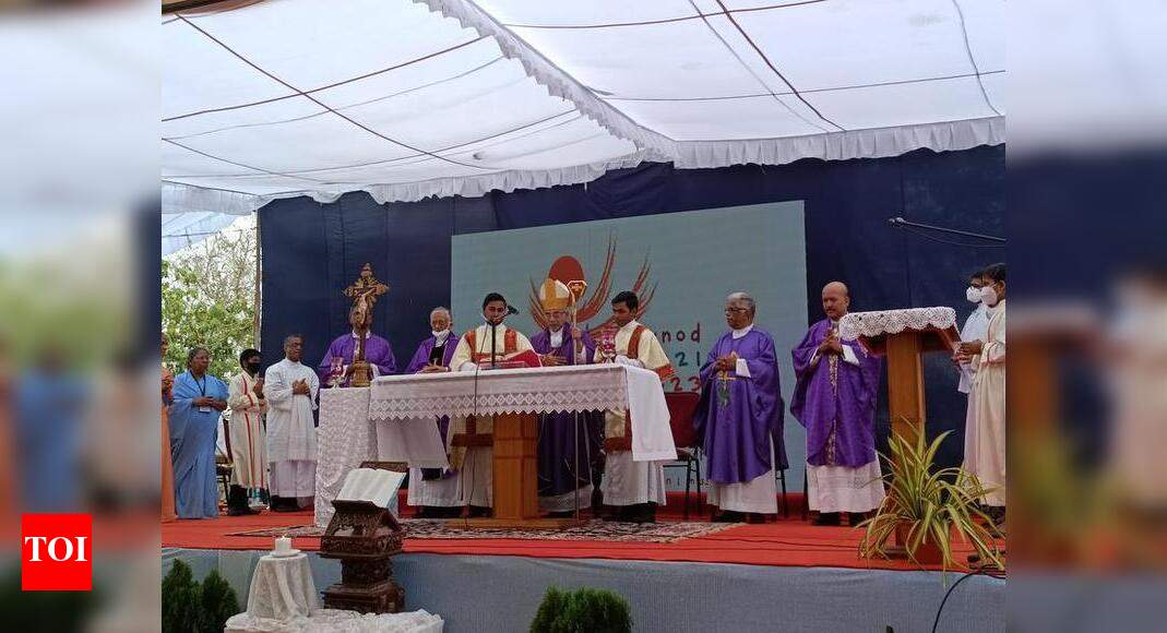 Catholics come together to improve Church functioning | Goa News ...