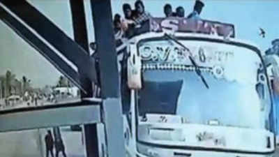 Owners who overload buses will lose permit: Karnataka CM
